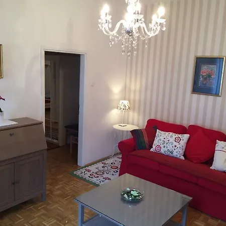Julija & Filip Apartman
